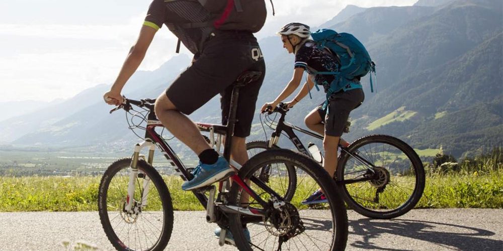 Tateam Benvenuti nell'avventura piu' bella della vostra vita SCHOOLS AND ASSOCIATIONS