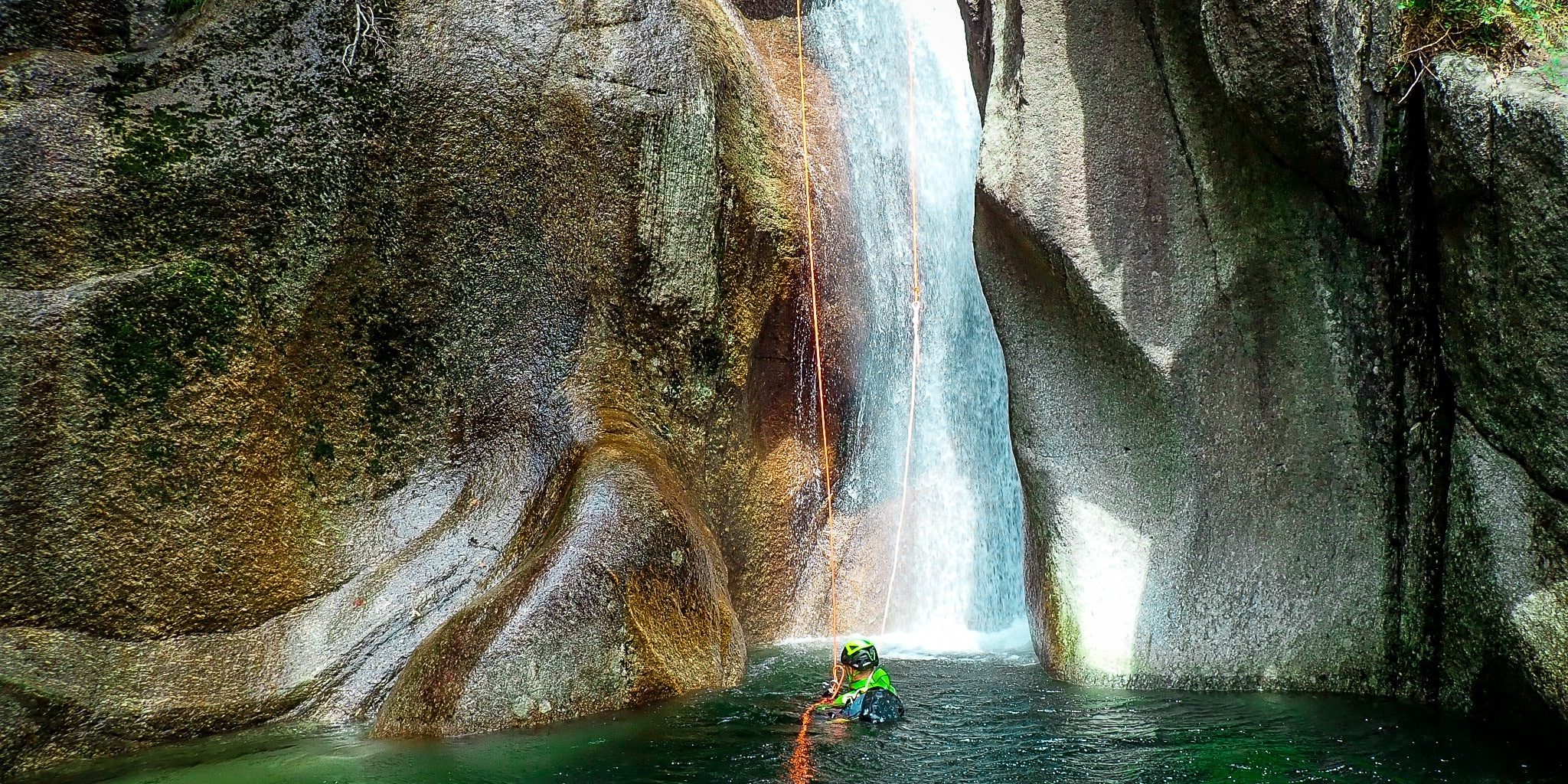 canyoning toscana -toscana adventure team