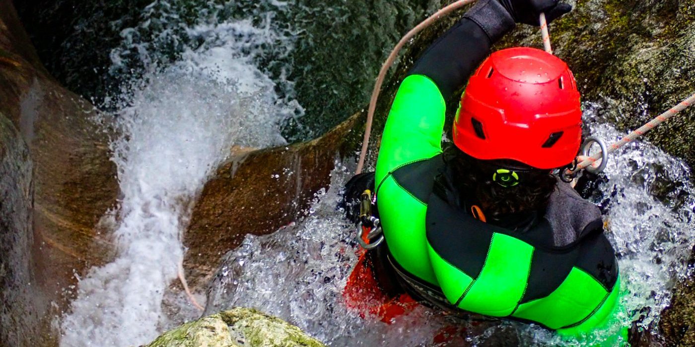 canyoning toscana -toscana adventure team_ cos'è il canyoning _ canyoning cosa sapere
