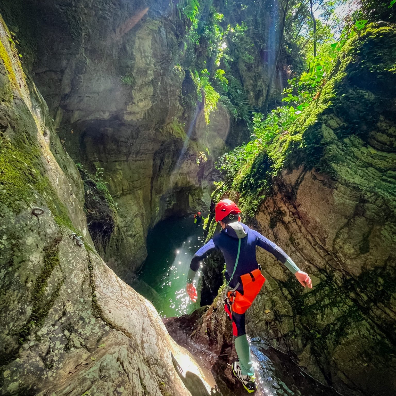 RIO SELVANO CANYONING_ dove fare canyoning in toscana_dove fare canyoning in toscana_canyoning_canyoning in toscana_canyoning toscana_ canyoning_canyoning Lucca _canyoning Firenze
