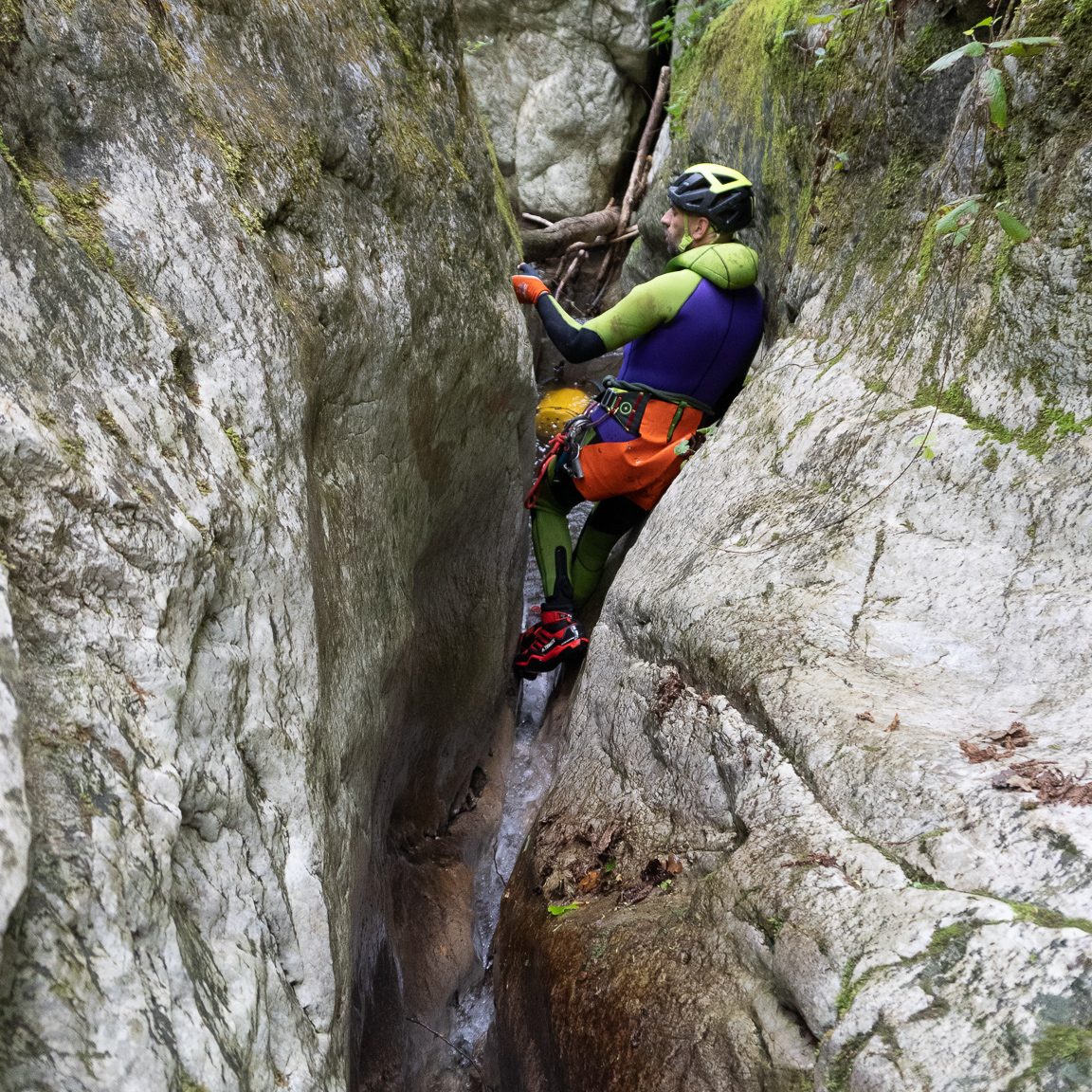 canyoning toscana -toscana adventure team