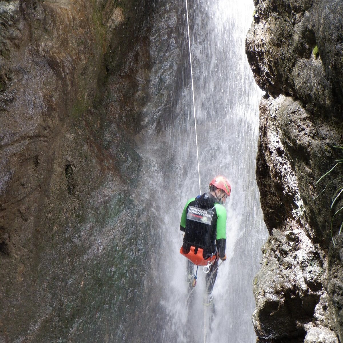 Rio Maggiore e Rio Selvano 10 rio maggiore Canyoning Toscana_ corso avanzato di canyoning