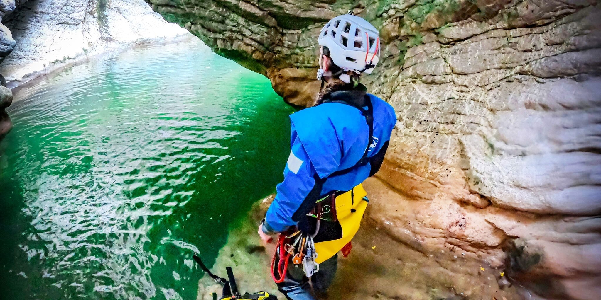 canyoning toscana -toscana adventure team
