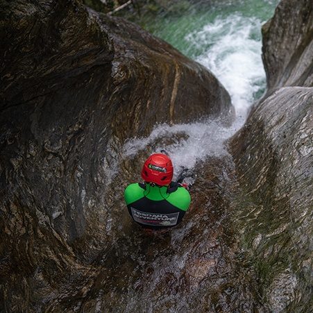 che cos'è il cnayoning canyoning canyoning toscana 