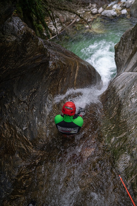 che cos'è il cnayoning canyoning canyoning toscana