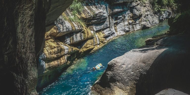 canyoning toscana -toscana adventure team