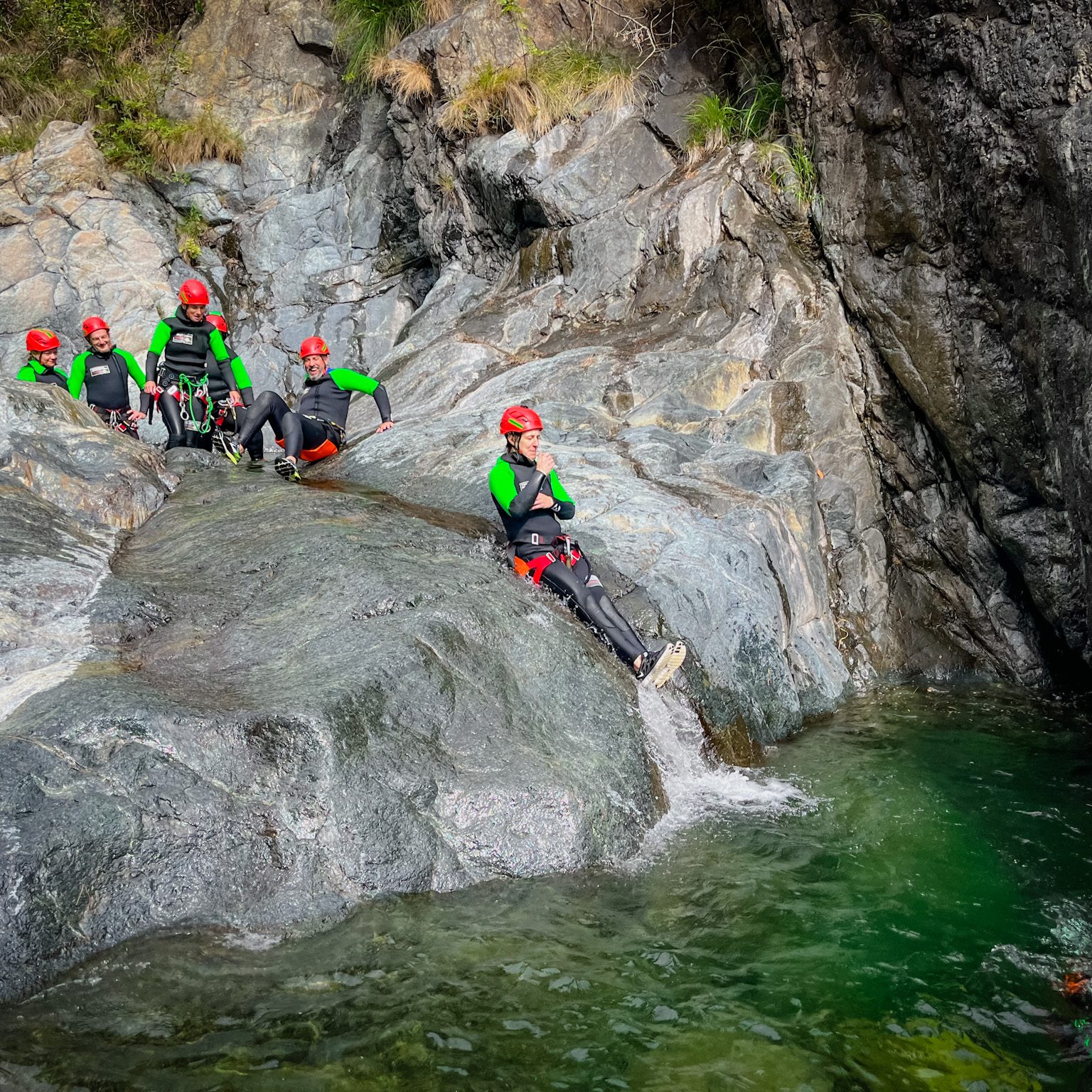 dove fare canyoning in liguria, canyoning liguria, canyoning in Liguria , CANYONING RIO LERCA, canyoning toscana, canyoning Liguria