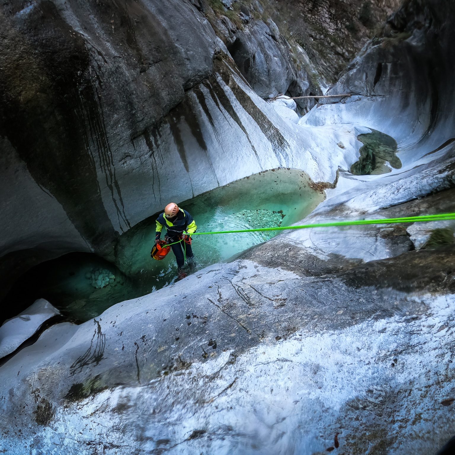 canyoning toscana _RAFTING TOSCANA _ canyoning Lucca _canyoning