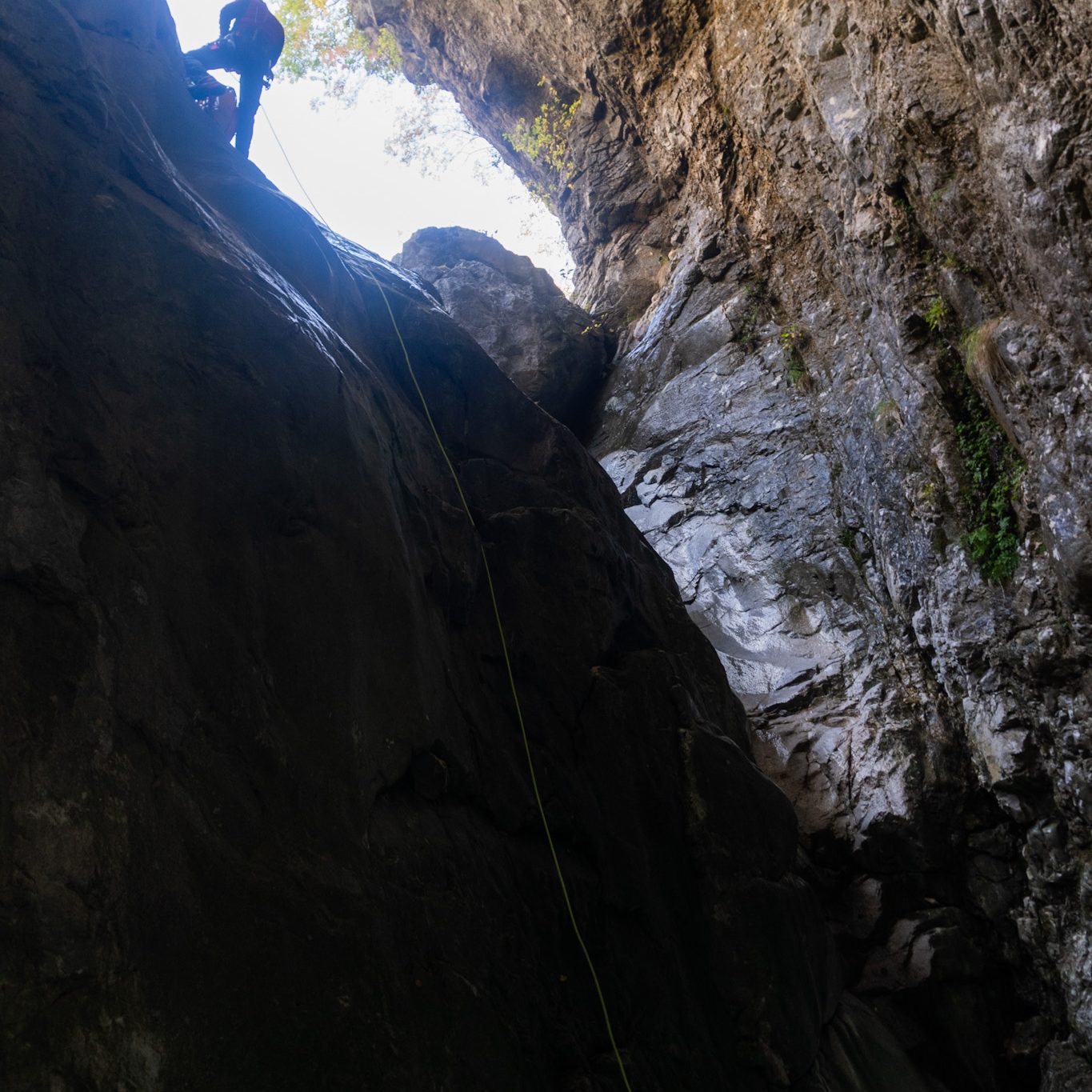 canyoning toscana _RAFTING TOSCANA _ canyoning Lucca _canyoning