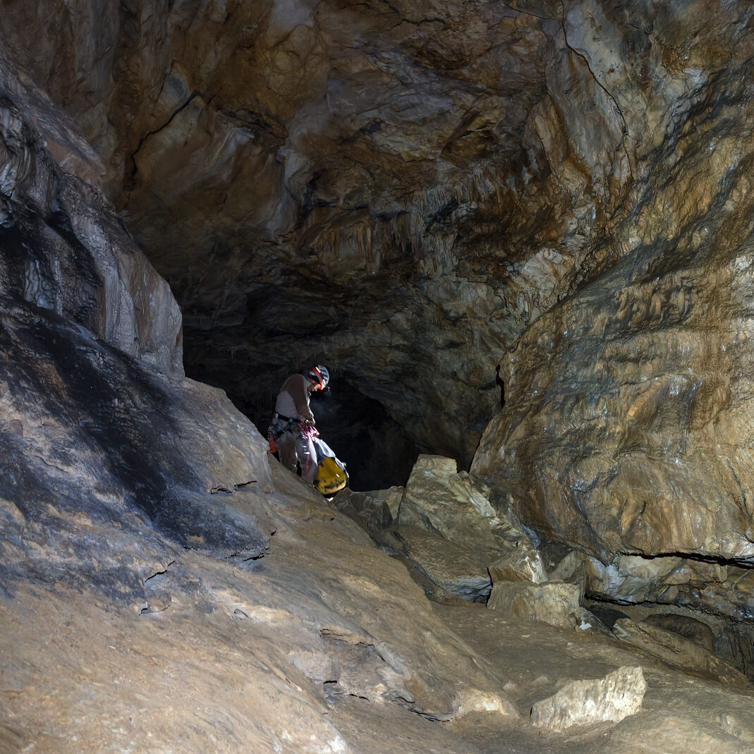 speleo experience - Gallerie della neve