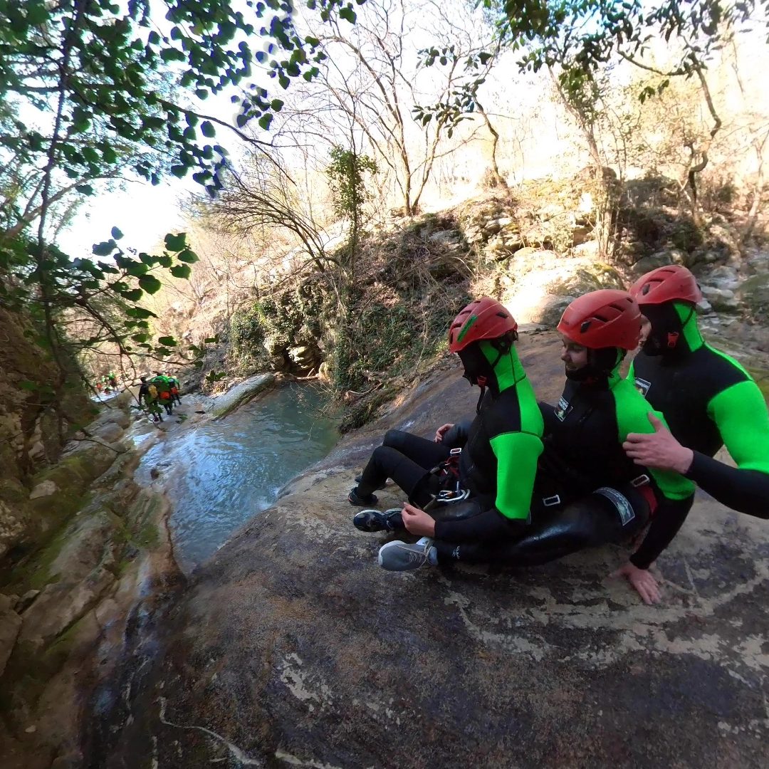 canyoning toscana,_canyoning Lucca, canyoning prato,_canyoning Firenze_RAFTING TOSCANA