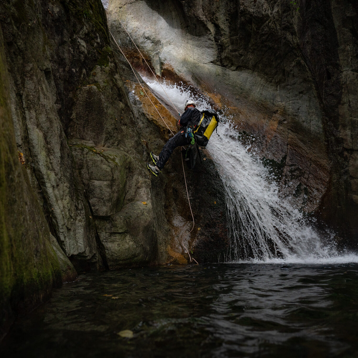 PIEMONTE Canyoning trip 5 Tateam Benvenuti nell'avventura piu' bella della vostra vita PIEMONTE Canyoning trip