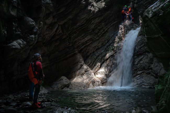 torrente ania che cos'è il cnayoning canyoning canyoning toscana