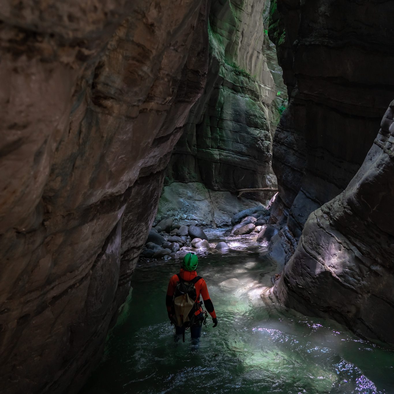 torrente aniache cos'è il cnayoning canyoning canyoning toscana 