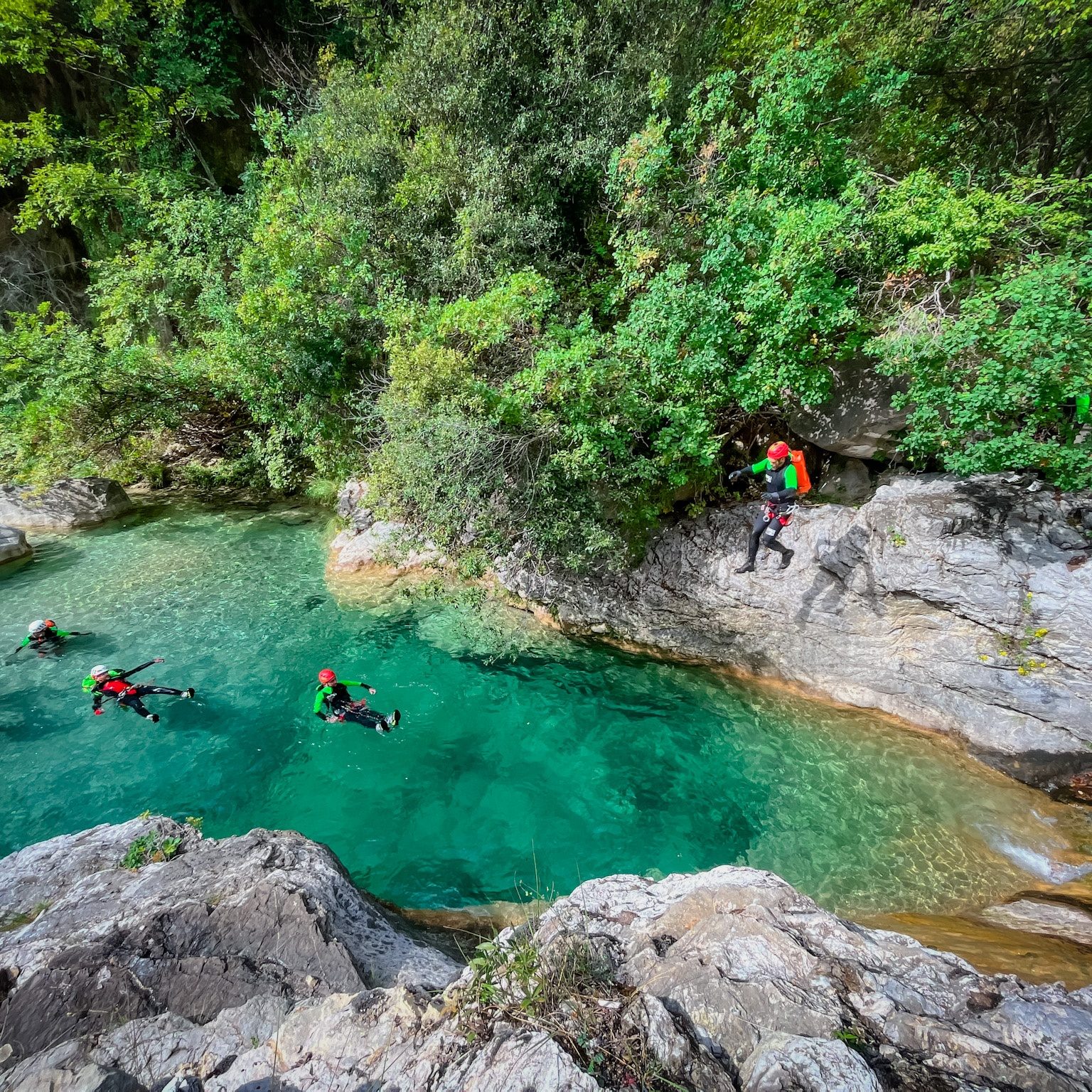 dove fare canyoning in liguria, canyoning liguria, canyoning in Liguria , CANYONING RIO LERCA, canyoning toscana, canyoning Liguria