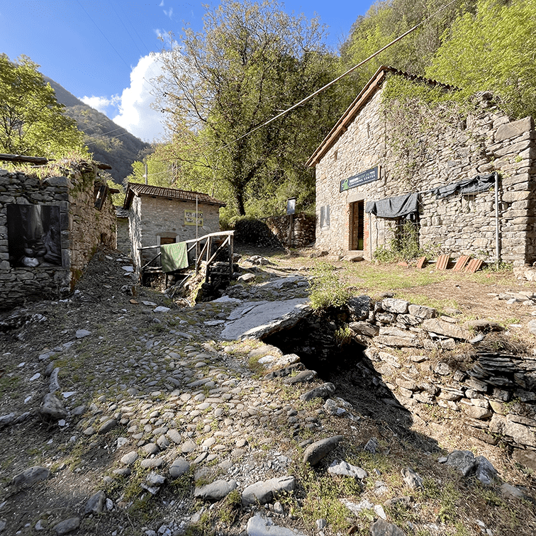 canyoning centre, fabbriche di vallico